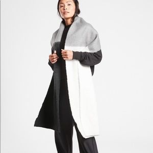 Grey Scarf from Althleta